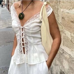 NWT • reformation Cristina top - size 4